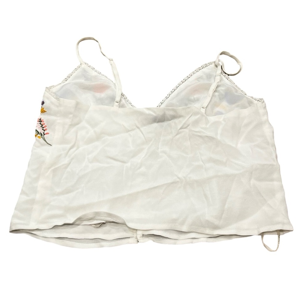 Forever21 White Button Up V-Neck Floral Embroidered White Camisole Size Small - Picture 4 of 5